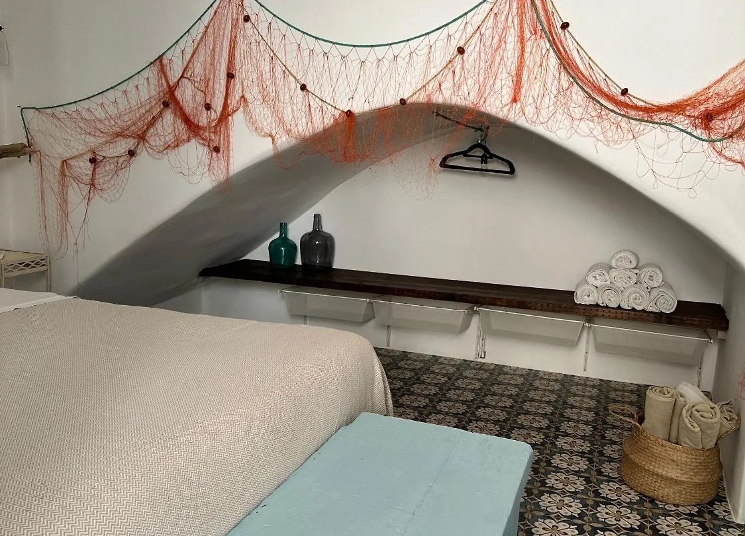 Antica Dimora Santa Marina Salina Bed & Breakfast