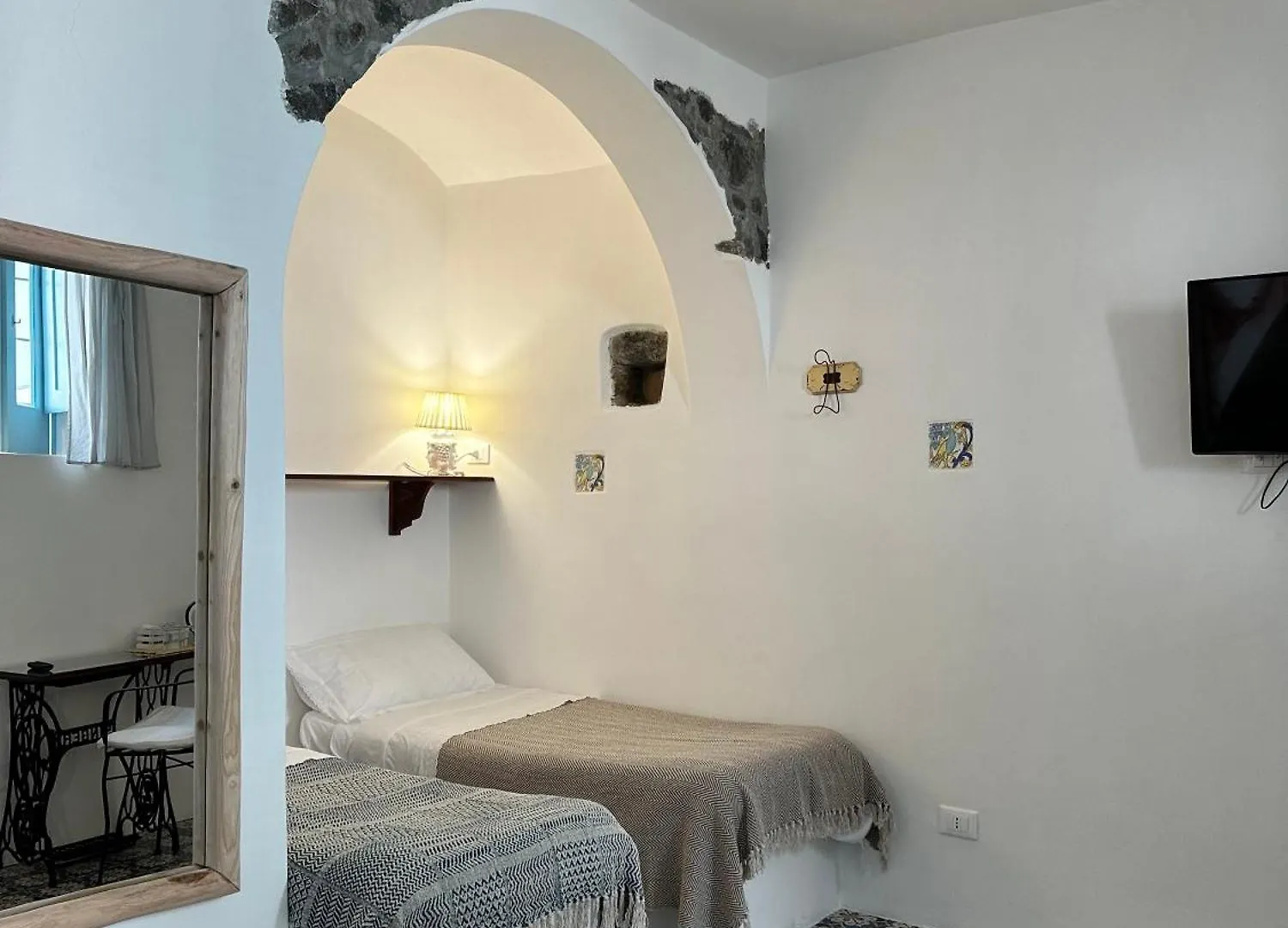 Bed and Breakfast Antica Dimora Santa Marina Salina Frühstückspension